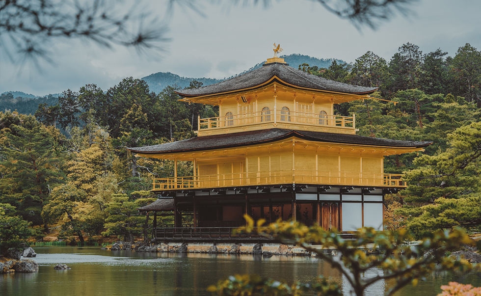 日本金閣寺